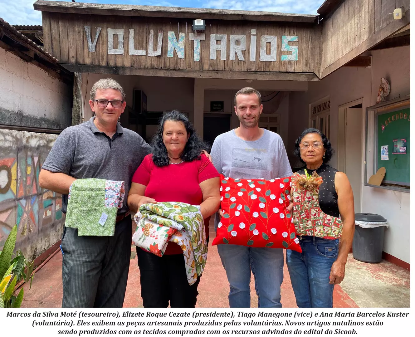 Produção de Natal a todo vapor nas Voluntárias de Pedra Azul